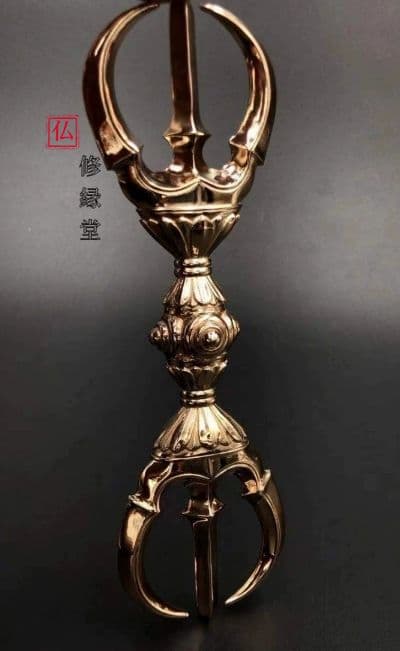 【修縁堂】 真言宗 密教法具 杵を飛ぶ 法器 仏教法具