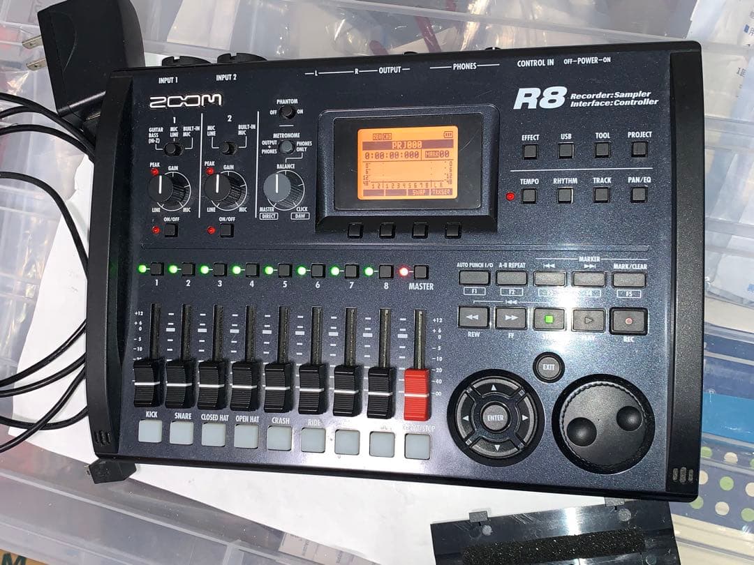 最終　極上　ZOOM R8 マルチトラックレコーダー