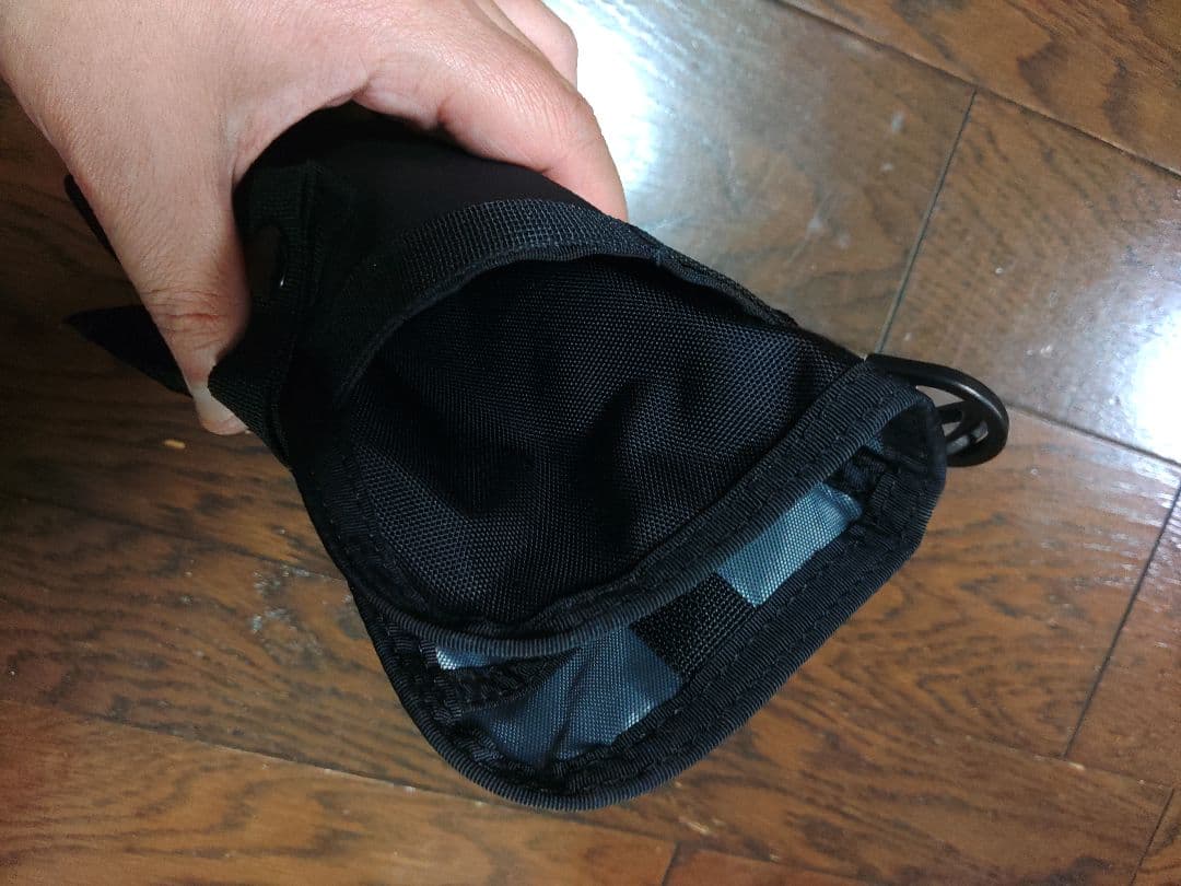 BRIEFING FOLDING PASSPORT CASE　パスポートケース