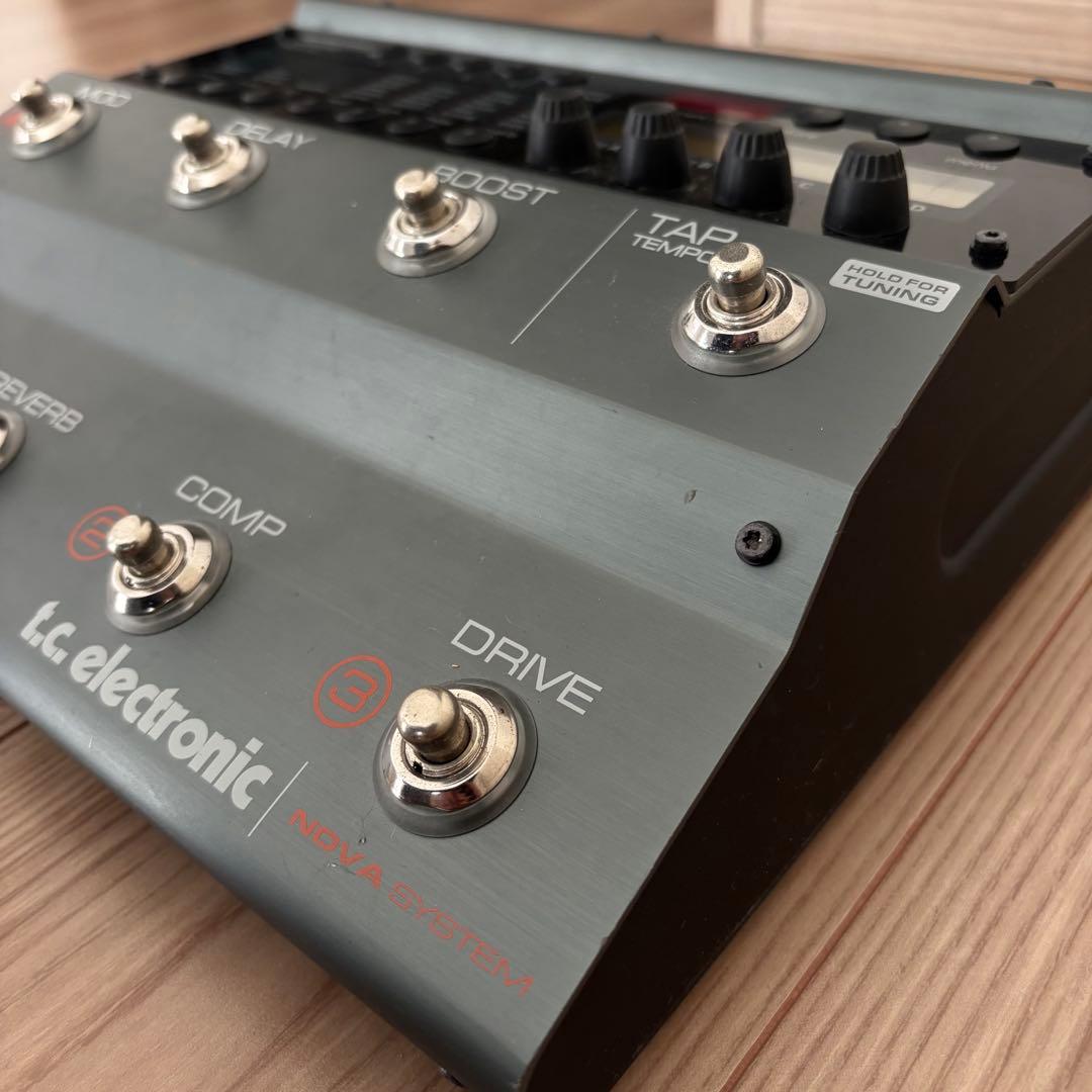 ギター t.c. electronic Nova System