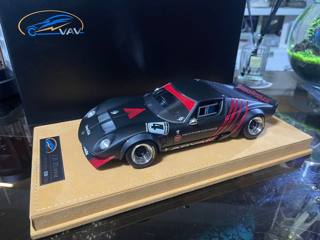 VAV 1/18 ランボルギーニ ミウラ LibertyWalk LBWorks