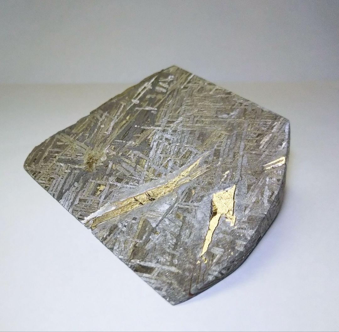 アルタイ隕石 737g 標本 鉄隕石 〈検索ワード ギベオン イミラック〉