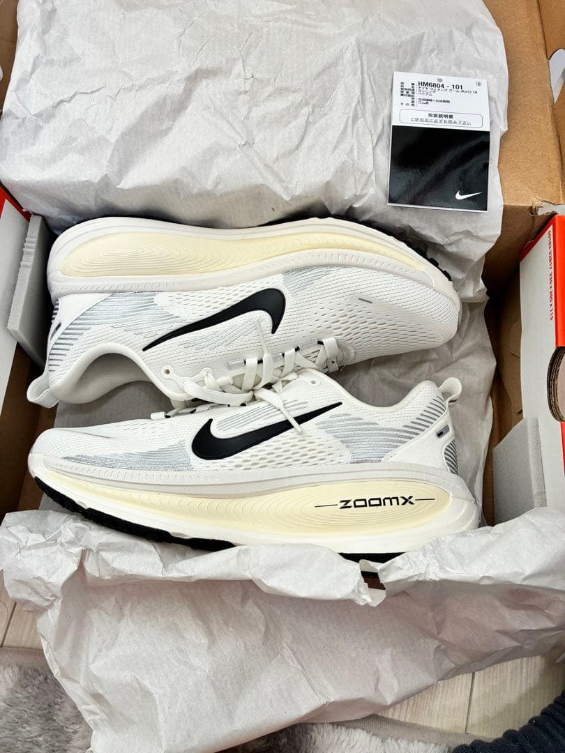 NIKE VOMERO18 W ボメロ18 ウィメンズ