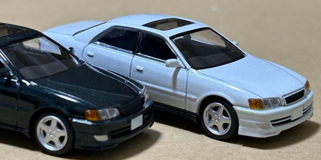トミカリミテッドヴィンテージネオ トヨタ チェイサー 2台セット