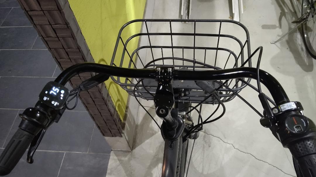 人気色　後期　BIKKE　GRI　シートクッション新品　電動自転車