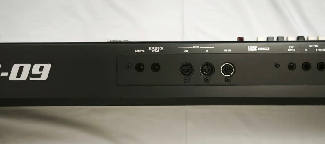 ROLAND V-Combo VR-09　61鍵盤 キーボード、シンセサイザー