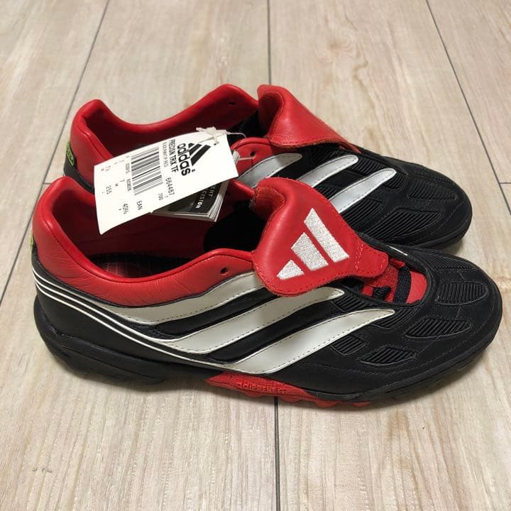 ⭐︎ 新品未使用 ⭐︎　プレデタープレシジョン　TF　25.5cm　初代