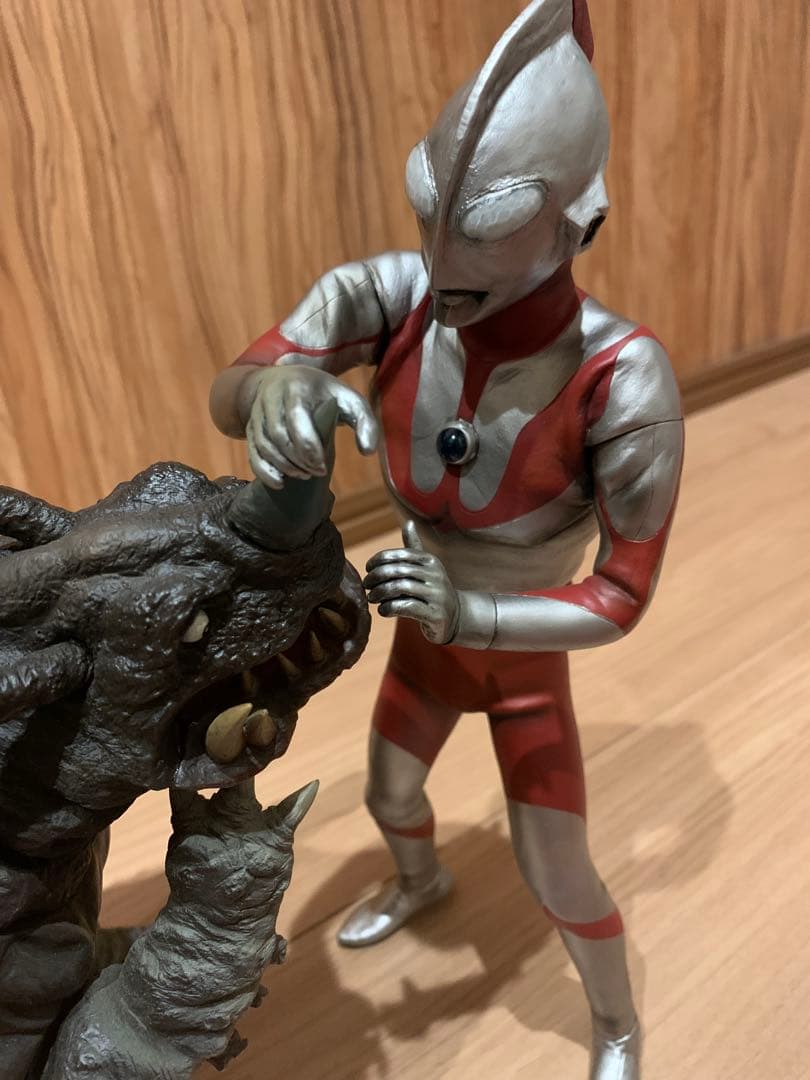 特撮シリーズ CCP ウルトラマン　1/6 ネロンガ対ウルトラマン