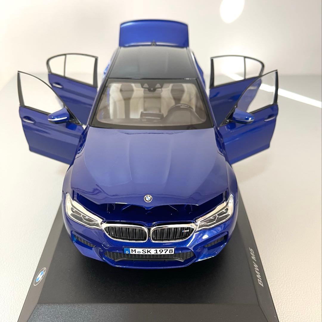  M5 1/18 スケールNOREVモデル ミニカー