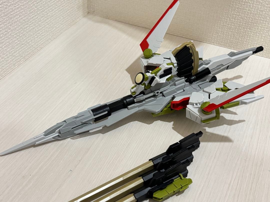 ジャンクプラモデル ガンプラ・ゼウスシルエット Hi-νガンダム メガバズーカ他