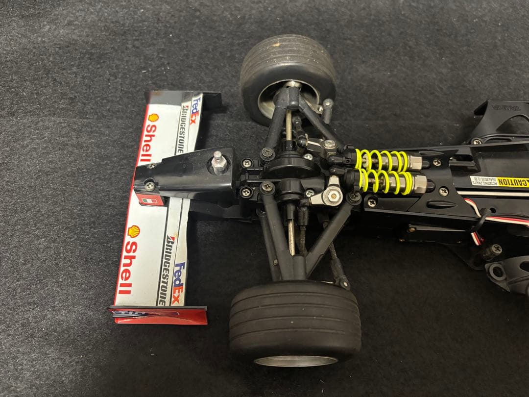 タミヤ 1/10 フェラーリ　F2001 ラジコン