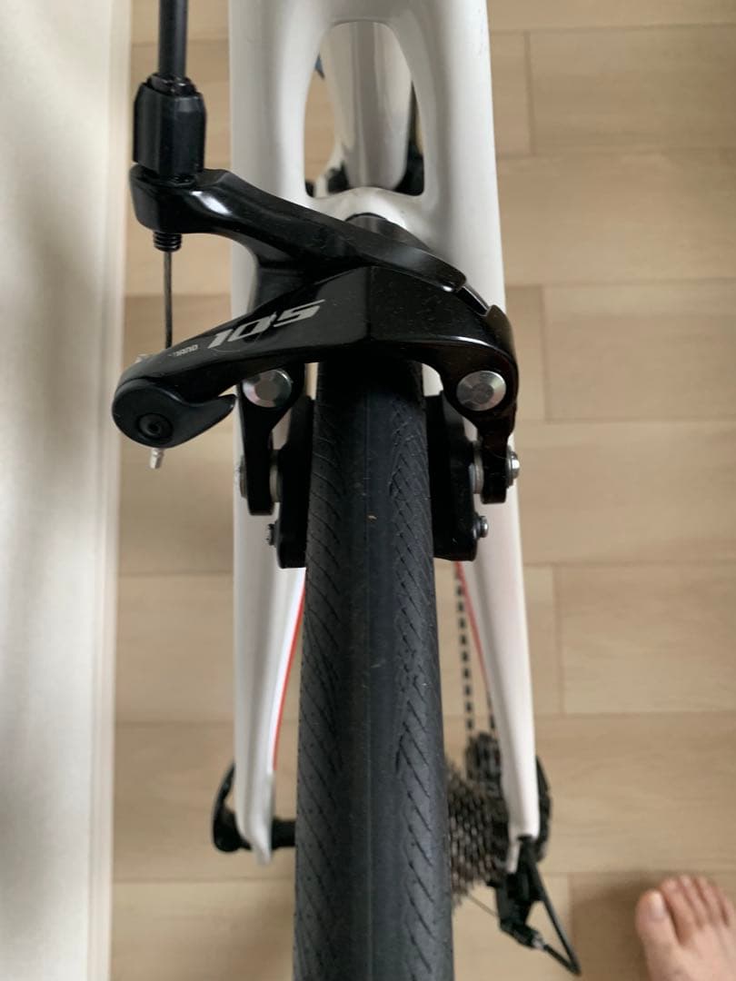 FOCUS IZALCO RACE9.7 2019式 ロードバイク 自転車