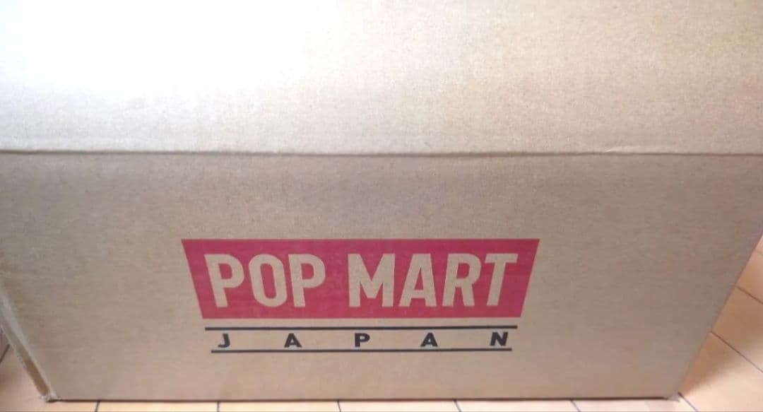 POPMART会員特典　The Naughty Cashier ラブブぬいぐるみ