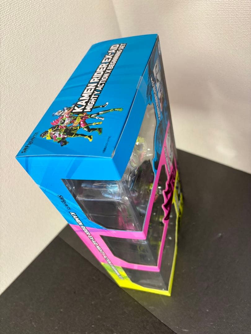 S.H.フィギュアーツ　仮面ライダー　エグゼイド　ビギニングセット　フィギュア
