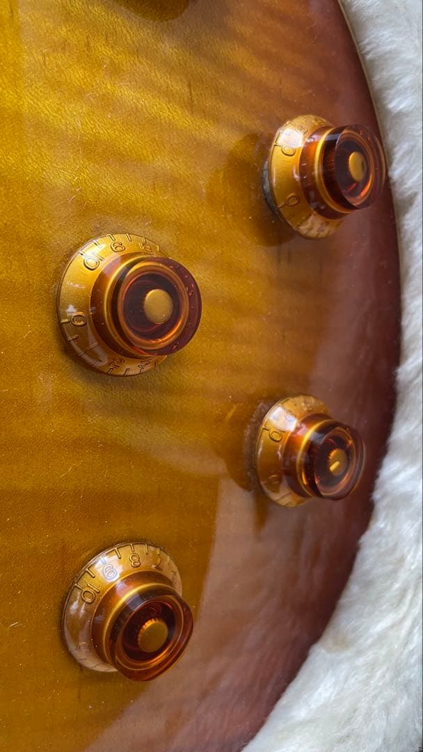 Gibsonレスポール　ワンオーナー 社外自動チューニングマシンお付けします。