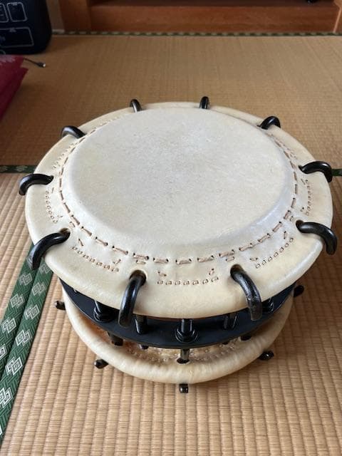 三丁掛締太鼓（どっこい）