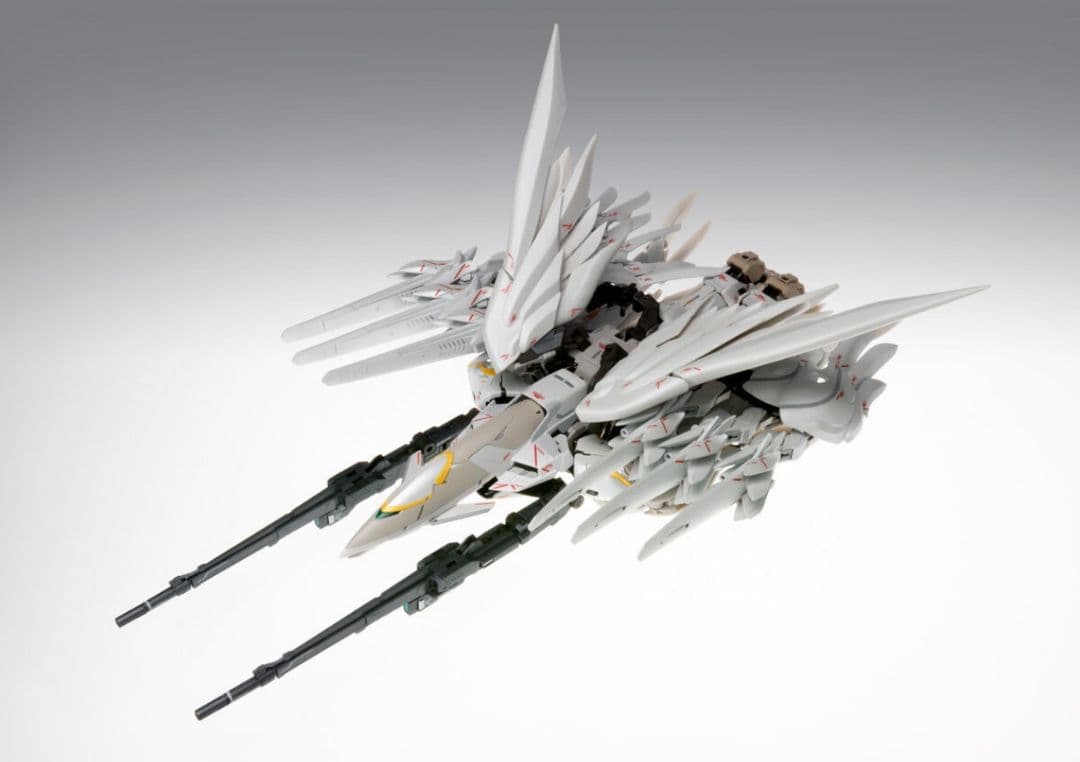 LCOMPOSITE　ウイングガンダムスノーホワイトプレリュード未開封品