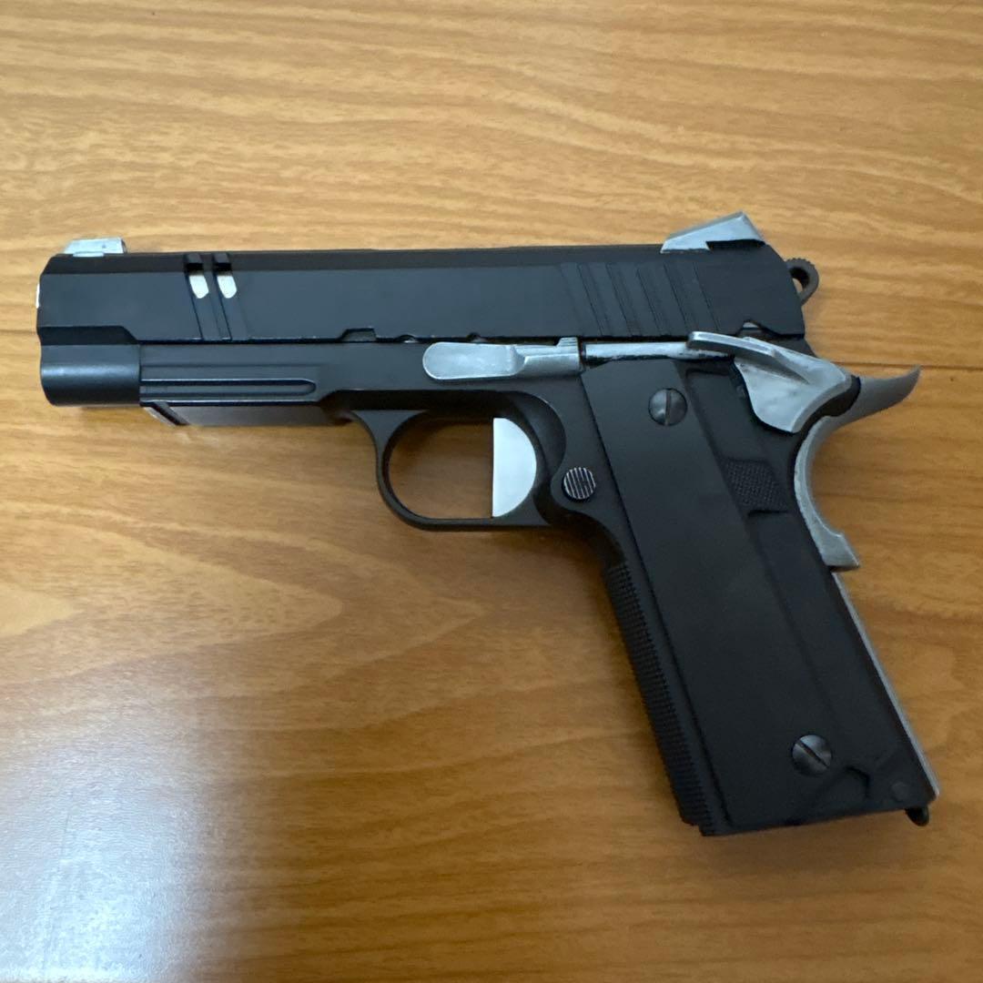 Carbon8 M45 HELLCAT 4.3 CO2 中古品