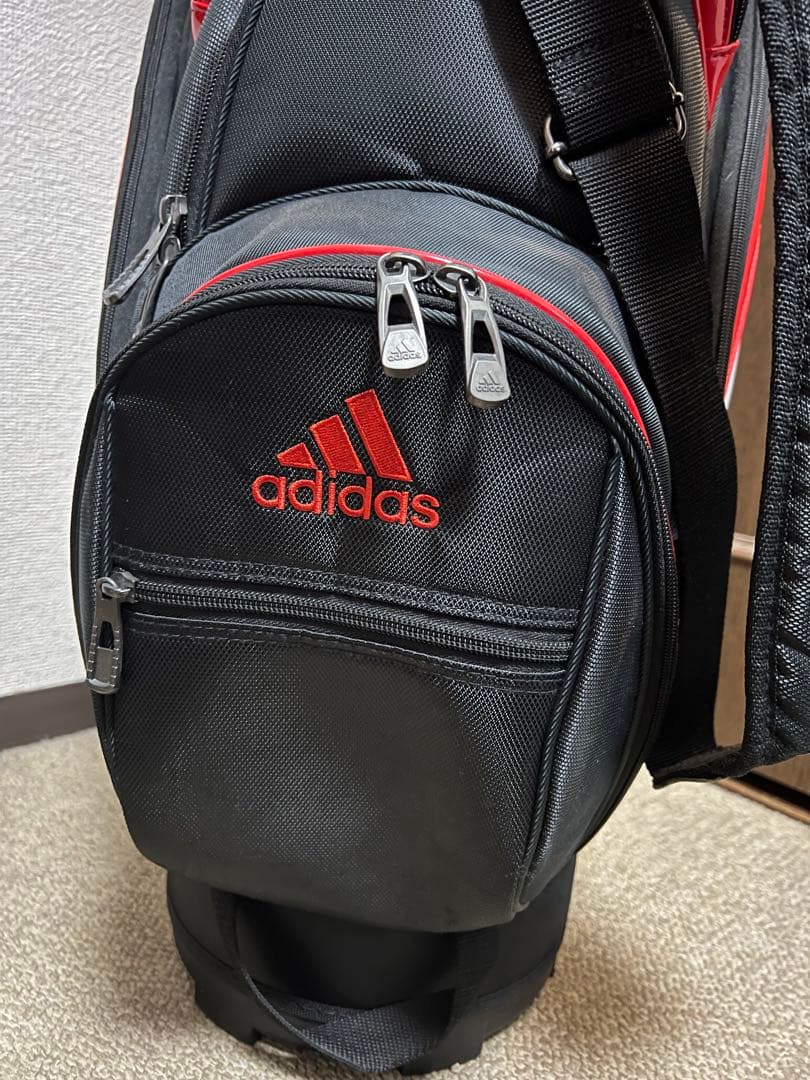 adidas キャディバッグ 黒赤 ストライプデザイン
