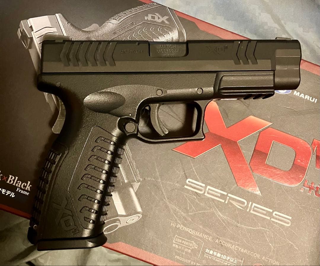 東京マルイ製　ガスブロハンドガン　XDM-40 中古品