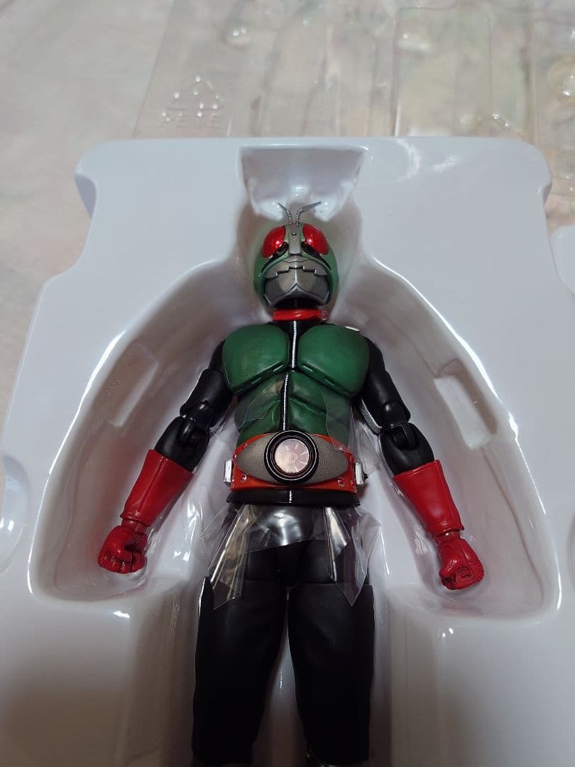 S.H.フィギュアーツ 真骨彫製法 仮面ライダー新1号・新2号 保護シート付き