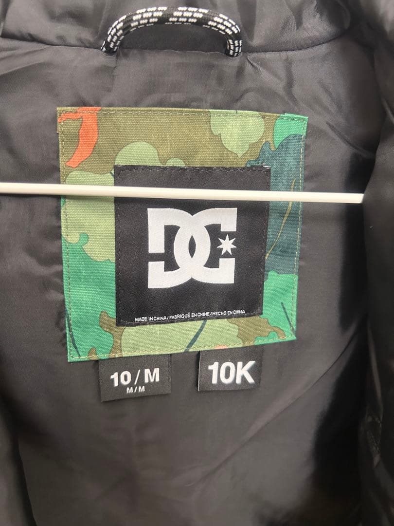 DC カモフラージュ スノーボードジャケット　10M 140cm