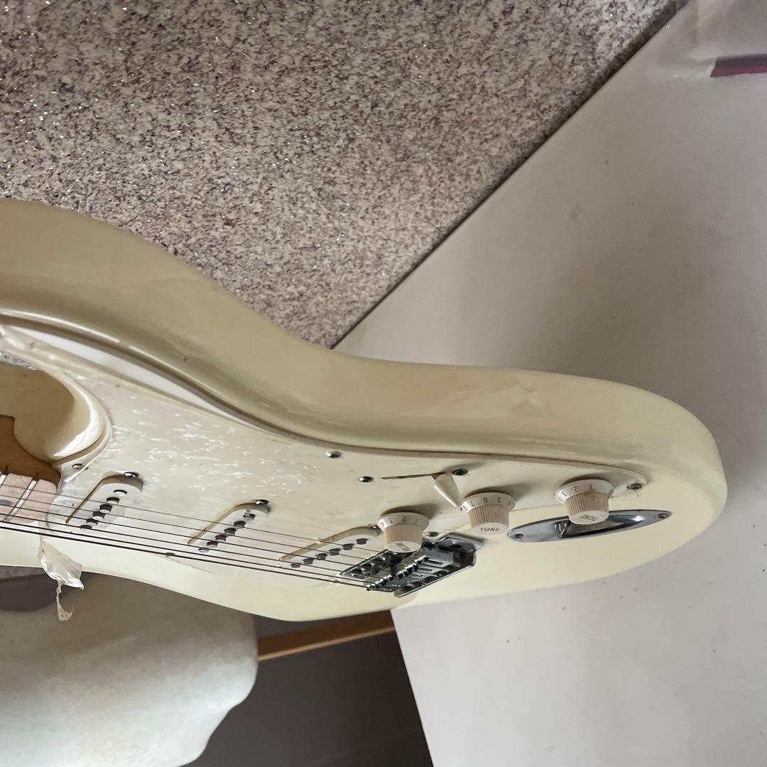 ギター Squier by Fender Stratocaster Affinity