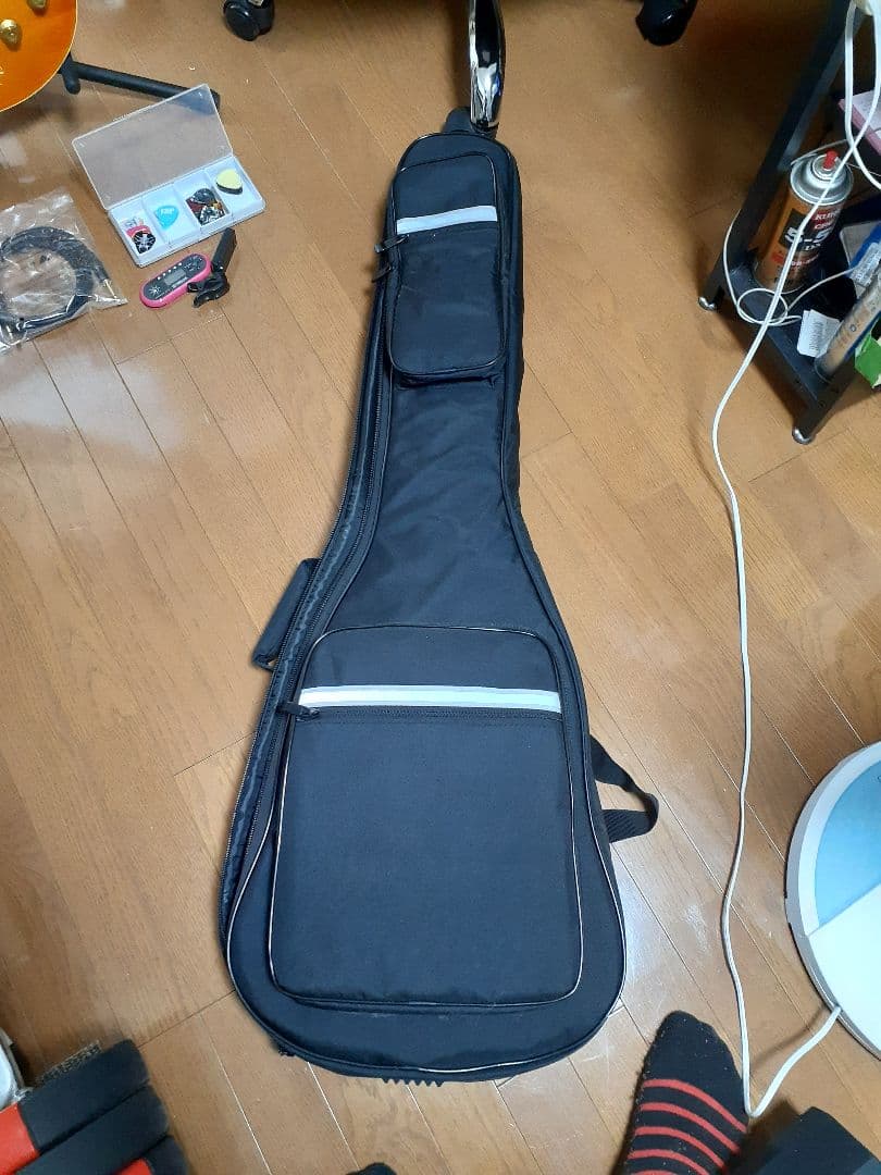 Grass Roots LimitedModel エレキギター(他写真に付属品)