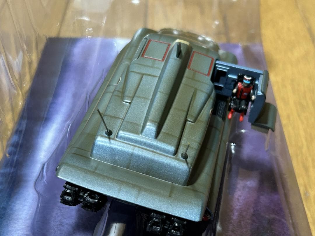 ブラックパンサー様 青島文化教材社 新世紀合金 キャプテンスカーレット追跡戦闘車