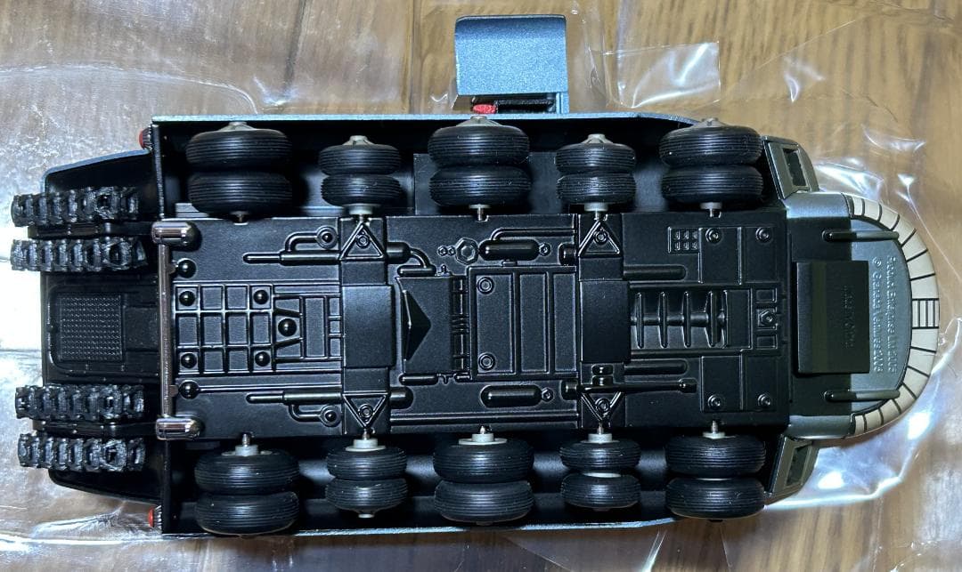 ブラックパンサー様 青島文化教材社 新世紀合金 キャプテンスカーレット追跡戦闘車