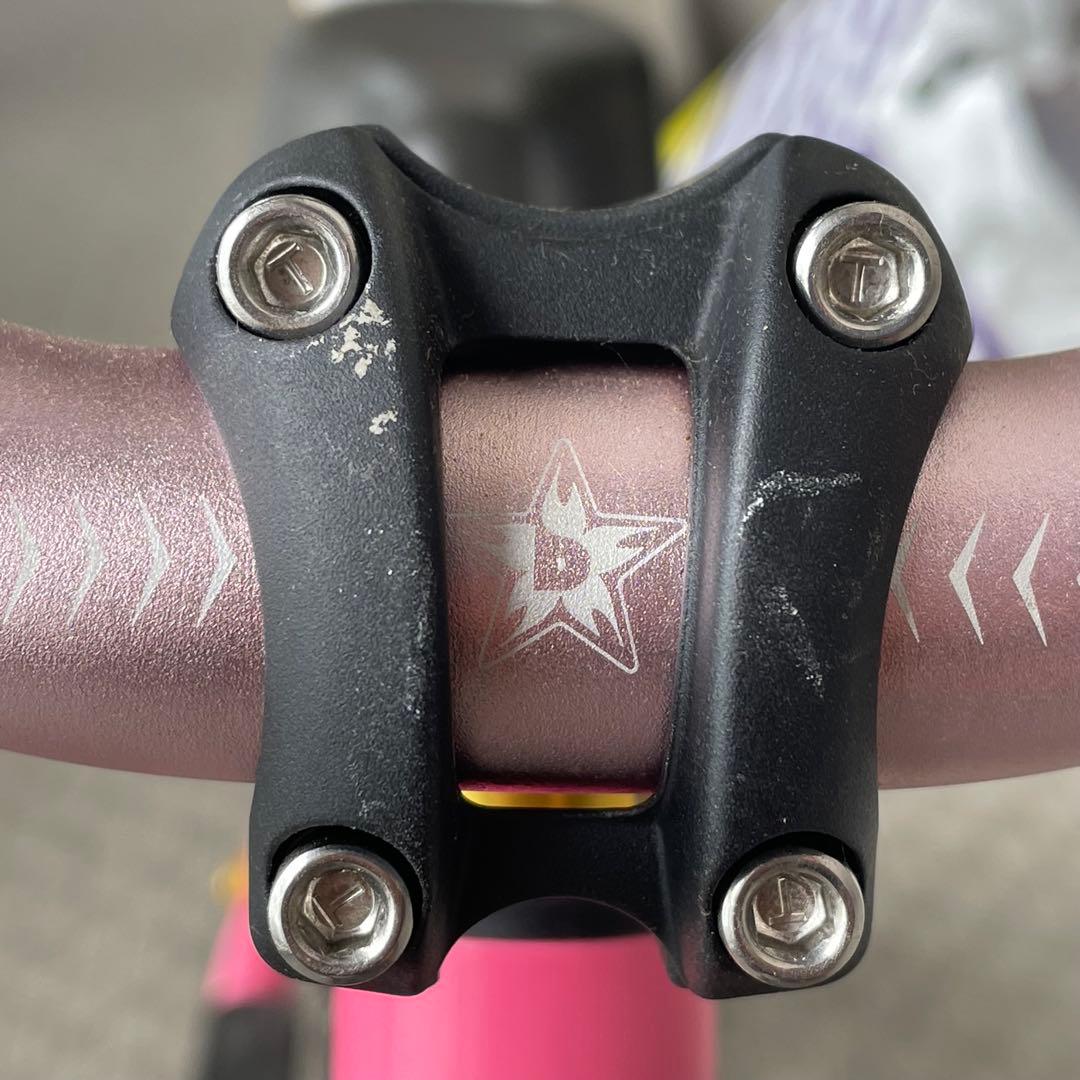 STRIDER SPORT　12インチ　ピンク　バランスバイク　ランバイク