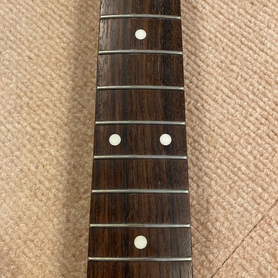 Stratocasterタイプ　ホワイト