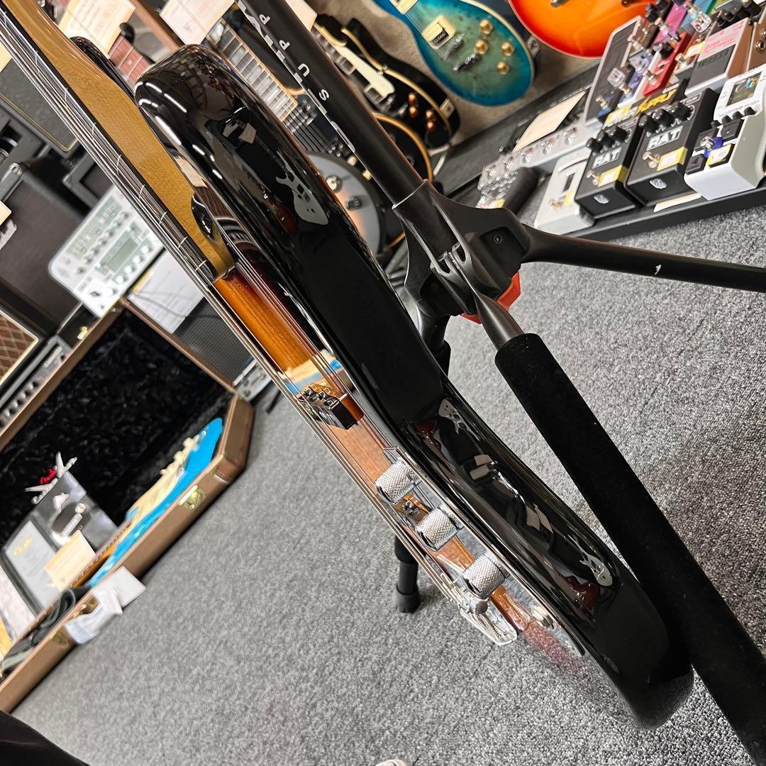 【10439】 Squier Fretless Jazz Bass