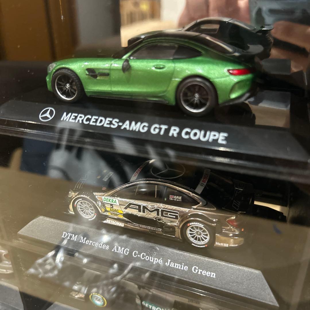 メルセデス・ベンツ 正規品　ミニカー　純正　1/43　ディスプレイケース