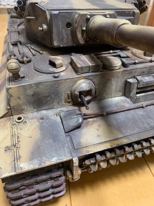 タミヤ1/16RC ドイツ重戦車 タイガーI