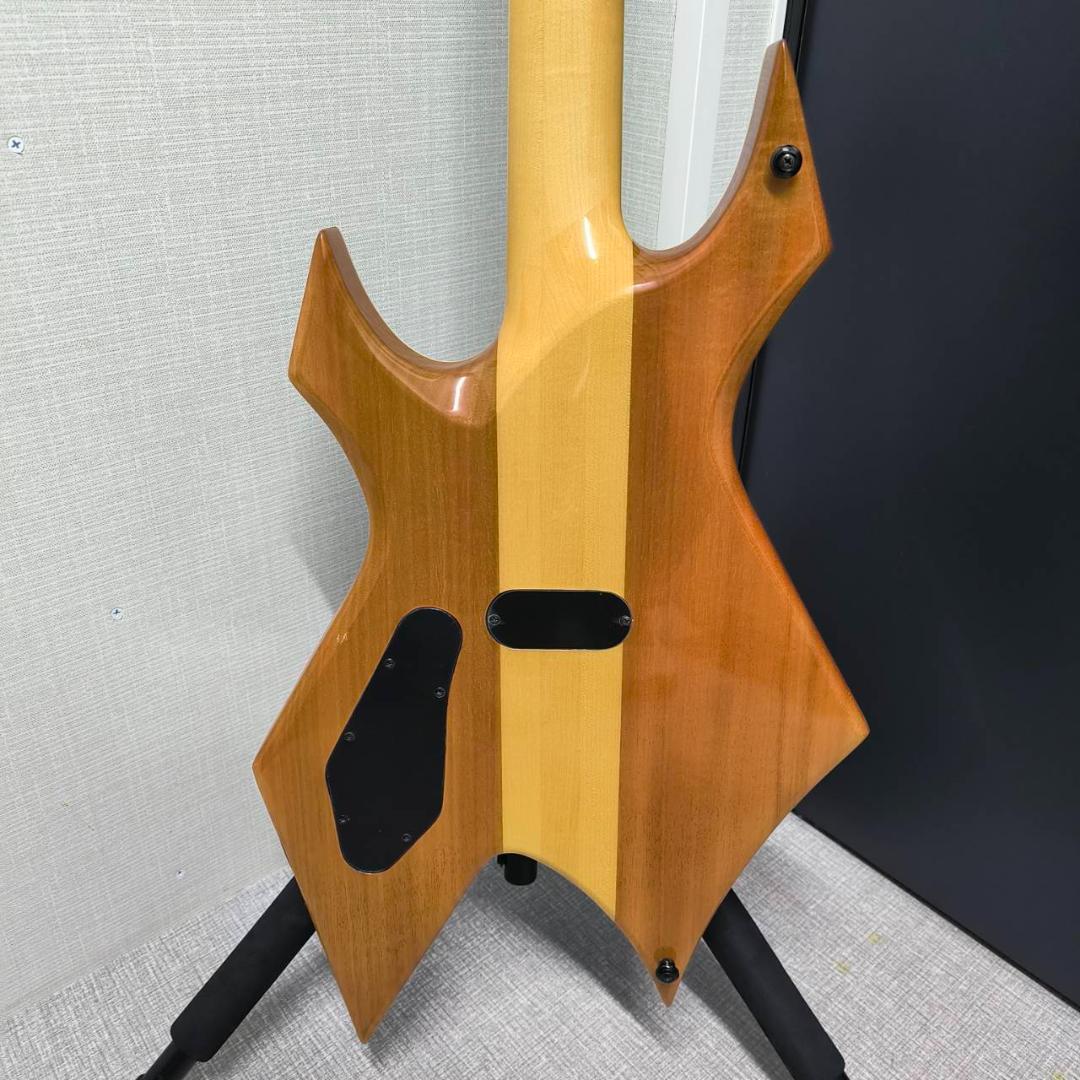 ベース B.C. Rich Warlock Bass Paolo Gregoletto