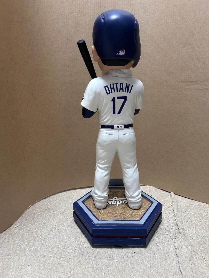 24時間限　200体限定　Shohei Ohtani Dodges ボブルヘッド