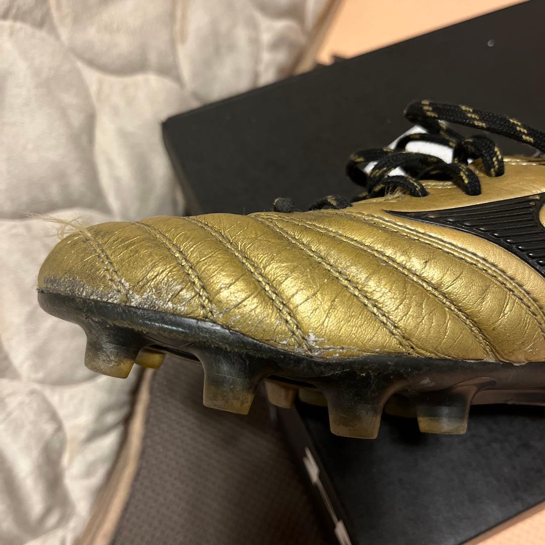 Mizuno Morelia Neo2 ゴールド 26センチ