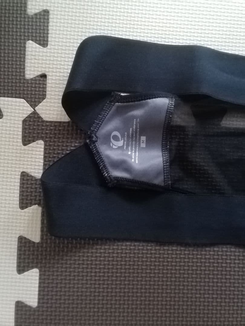 即出荷パールイズミ　ビブショーツ　black/navy M