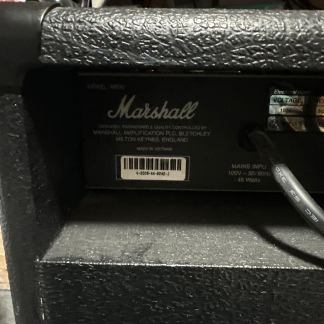 マーシャルMB30ベースアンプ