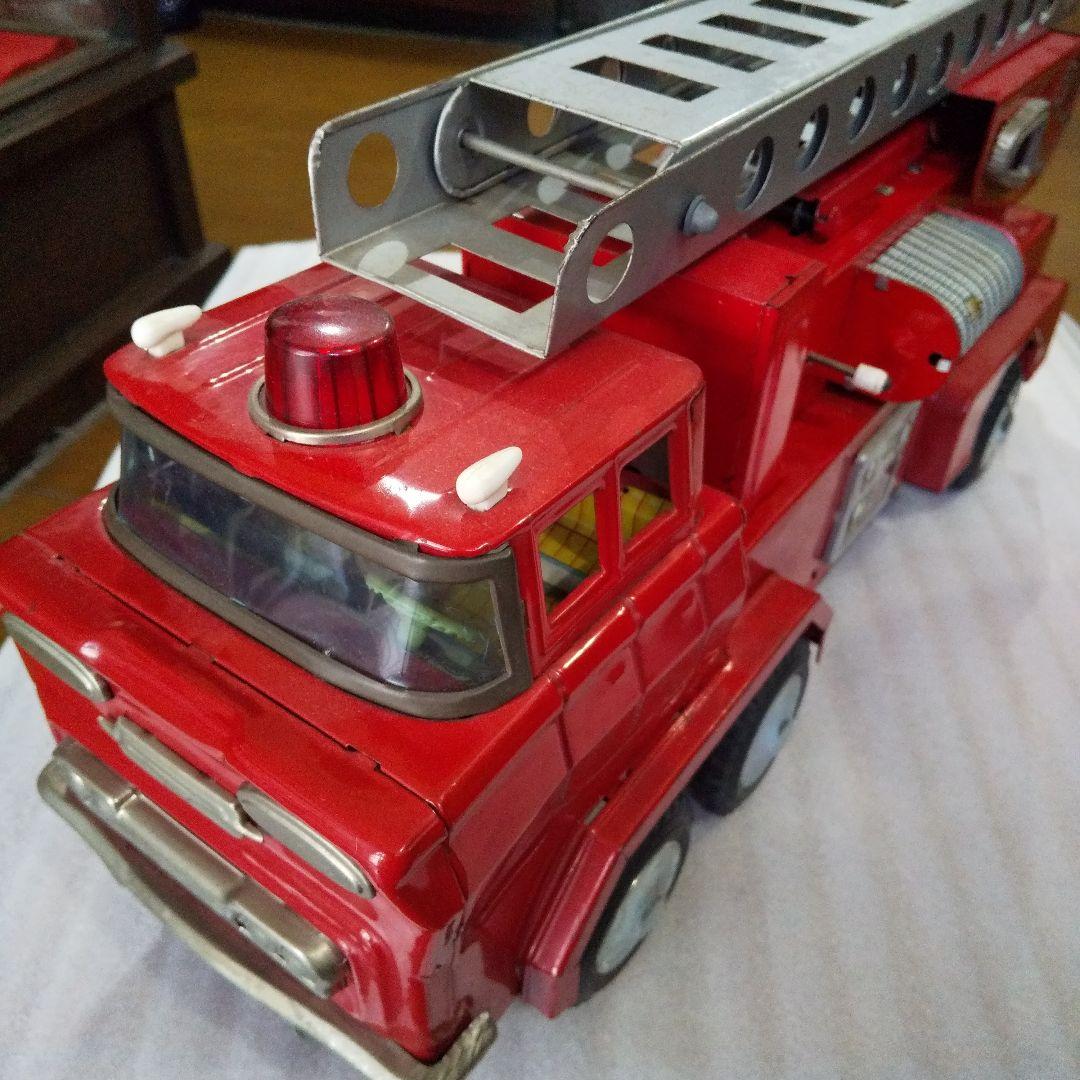 1960年製 ブリキ　ハシゴ車 　大型　米沢玩具