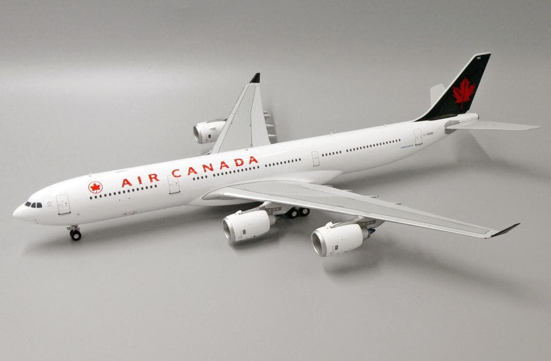 エアカナダ A340-500 C-GKOM 1/200