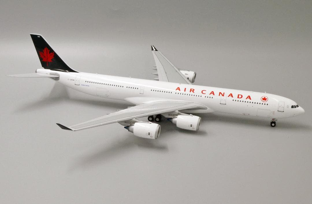 エアカナダ A340-500 C-GKOM 1/200