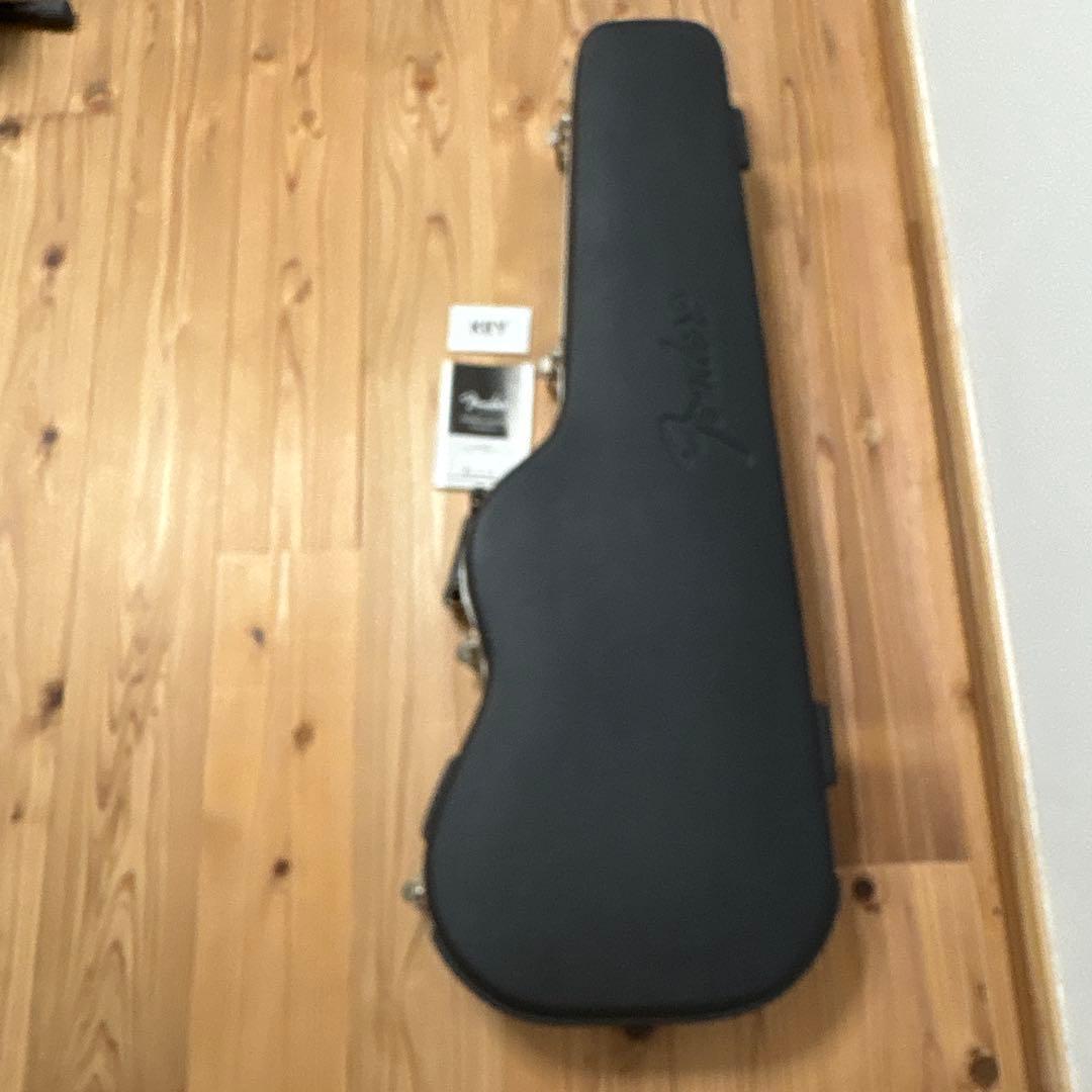 Ｆｅｎｄｅｒ　ＵＳＡ　アメリカンデラックス　エイジドチェリーサンバースト２００９