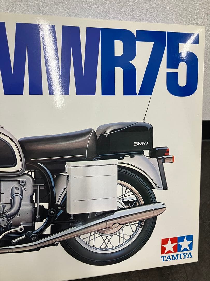 値下げ！未使用！TAMIYA 1/6  R75 ポリスタイプ　タミヤ