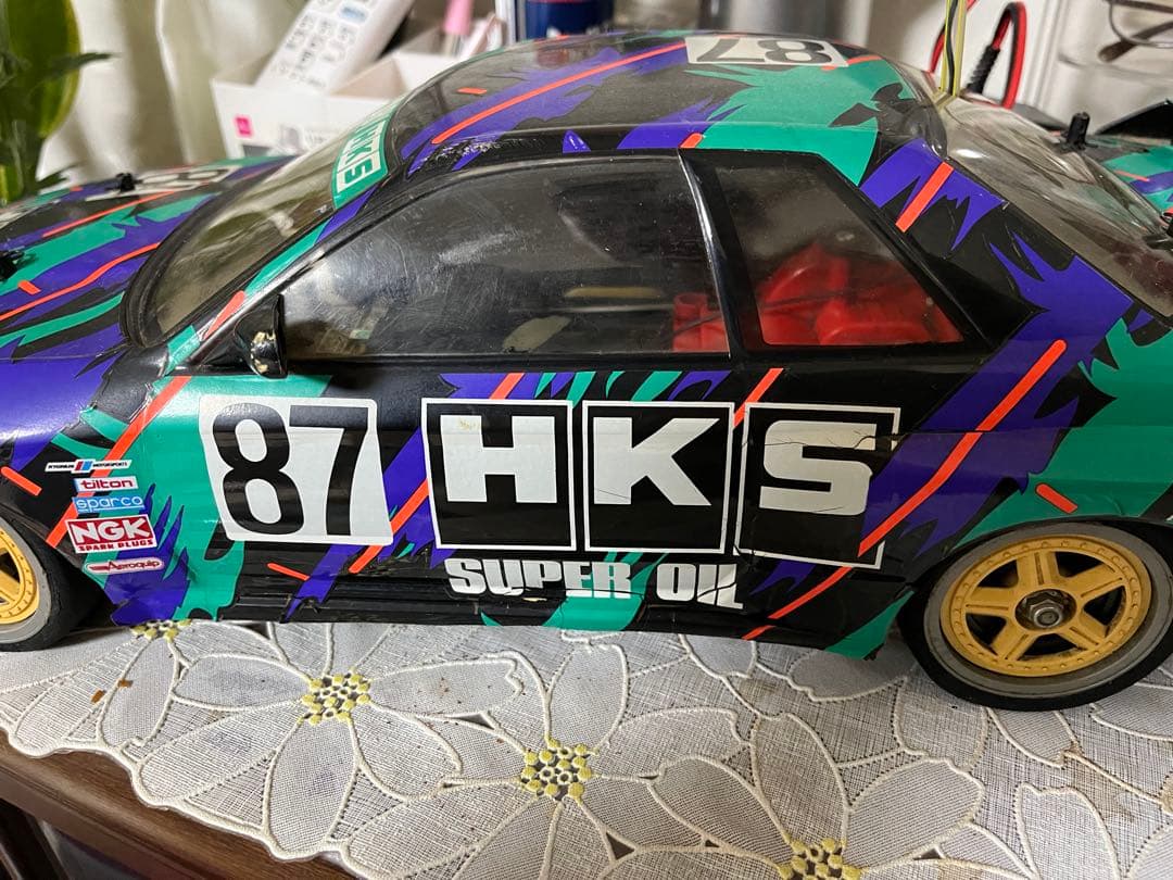 タミヤ 1/10 電動RC TA-02シャーシ HKS スカイラインGT-R
