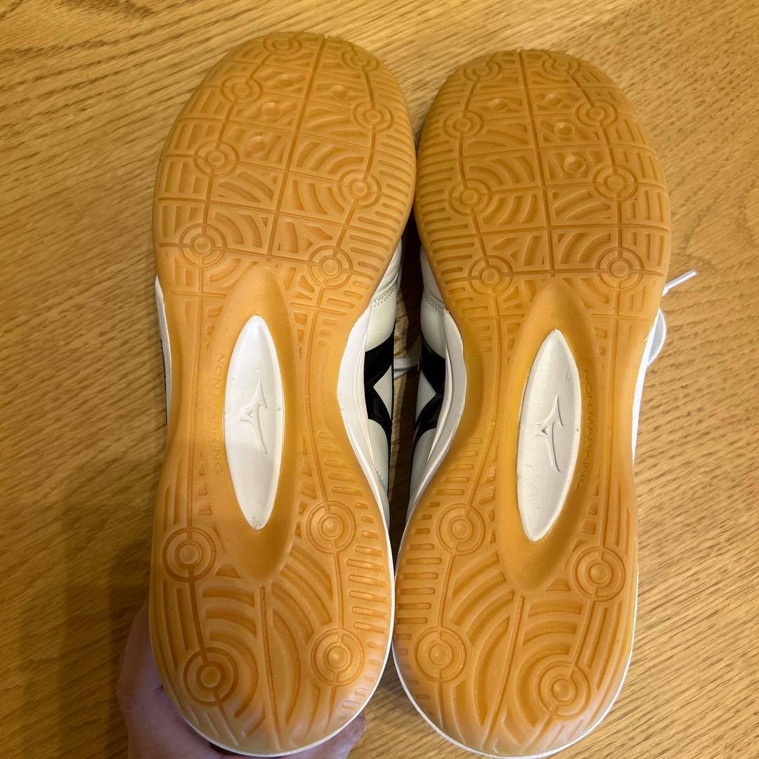 MORELIA フットサルシューズ　27cm