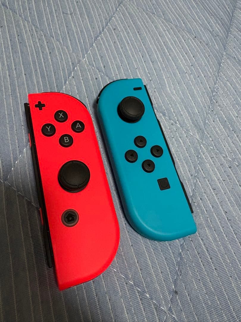 Nintendo Switch 本体 青 赤 Joy-Con