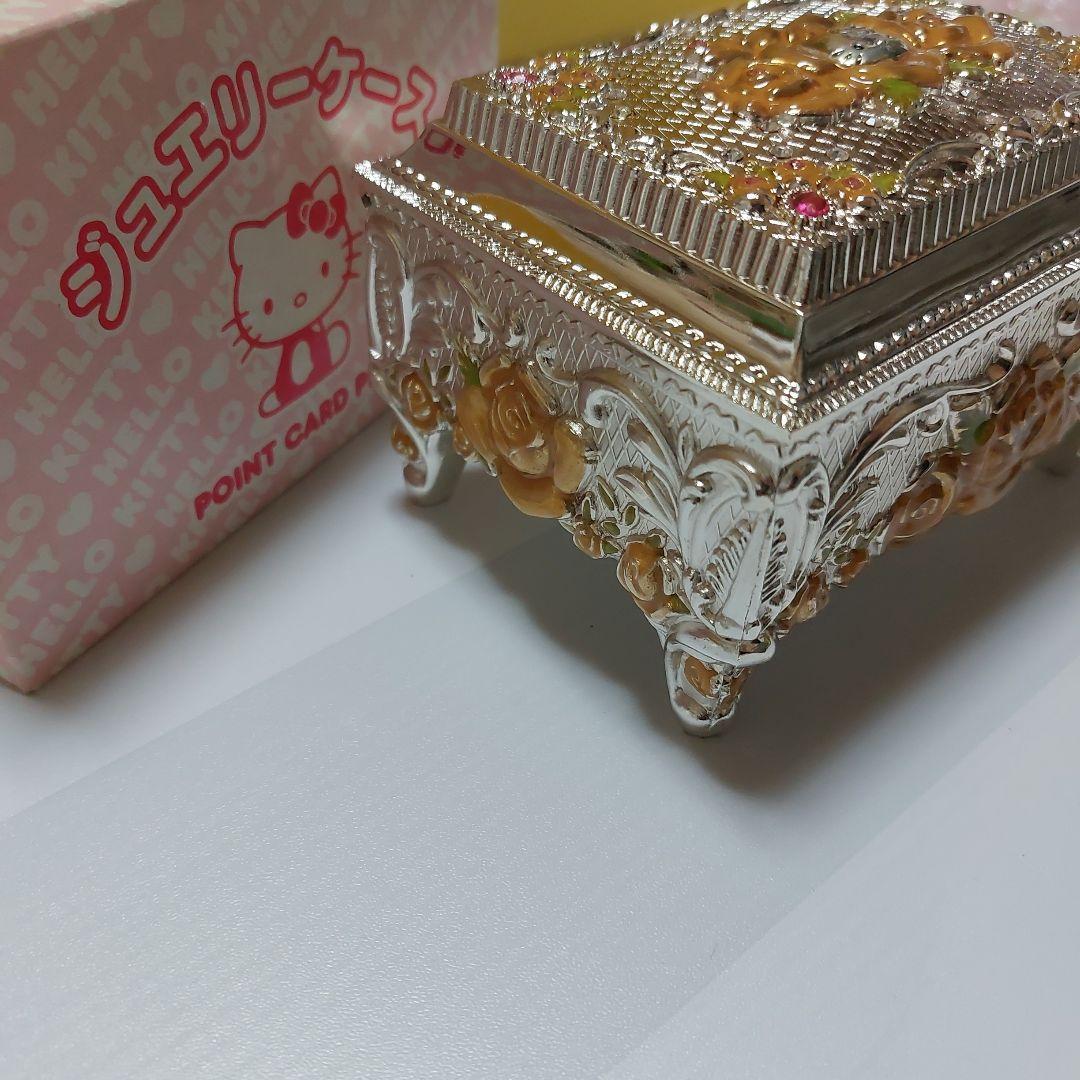 【値下げ】ハローキティ ジュエリーケース 非売品 花柄