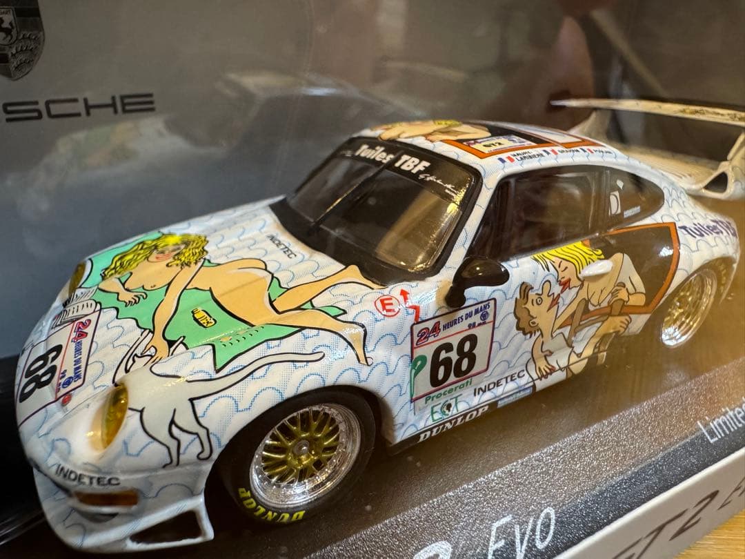 【MINICHAMPS】貴重 限定993台Porsche 911 GT2 EVO